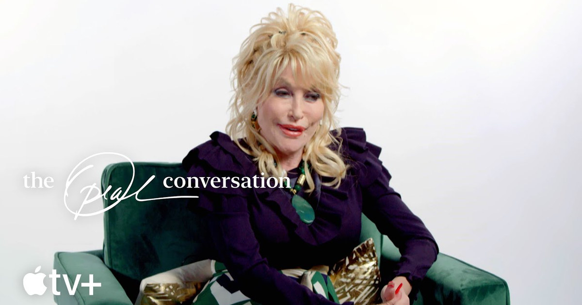 The Oprah Conversation Dolly Parton Talks About Her Iconic Look Apple Tv